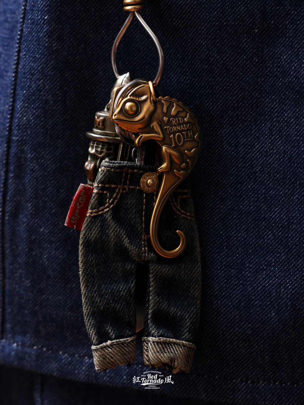 RED TORNADO 10th Anniversary Denim Button Hook